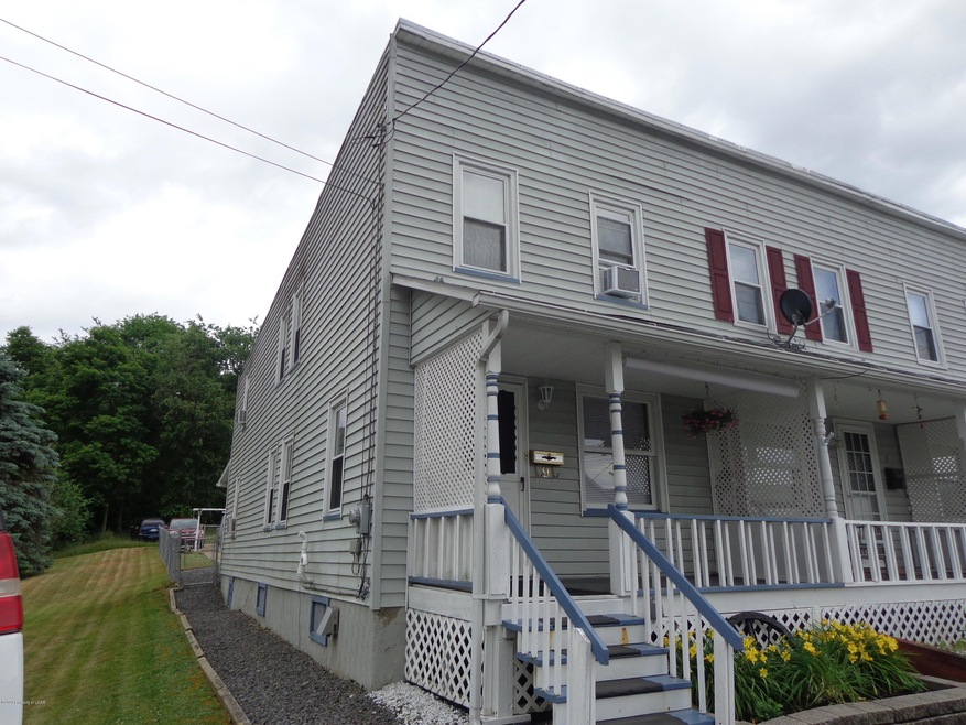 9 Franklin St, Nanticoke, PA 18634 - photo 1