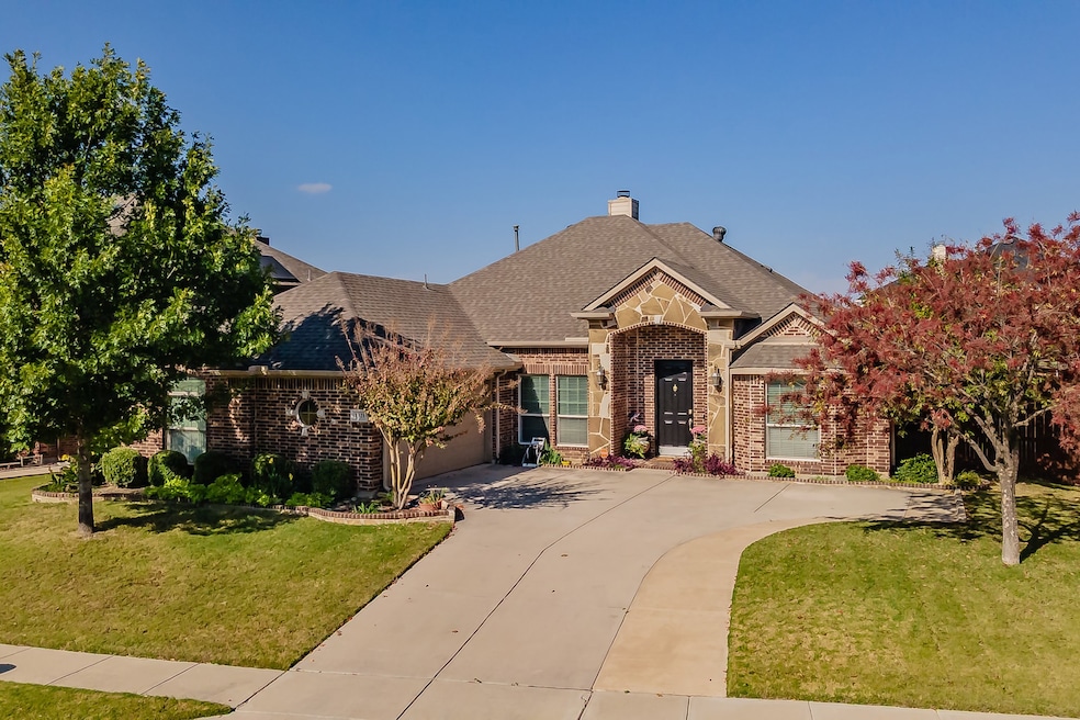 1321 Ghost Flower Dr, Fort Worth, TX 76177 - photo 1