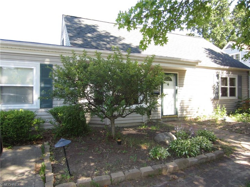 848 Irving Park Blvd, Sheffield Lake, OH 44054 - photo 1