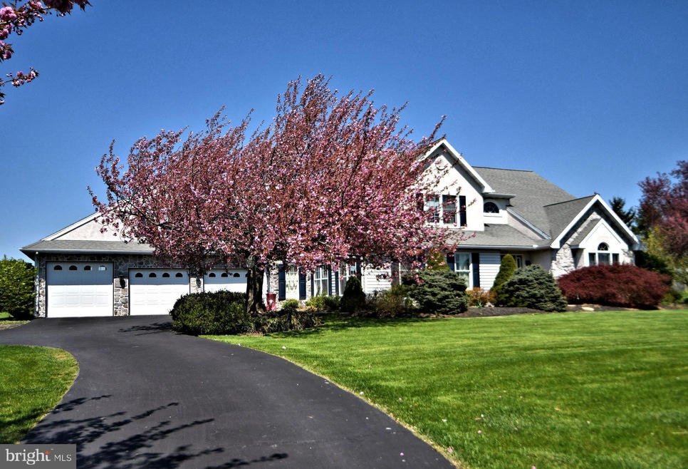 10 Harvest Dr, Barto, PA 19504 - photo 1