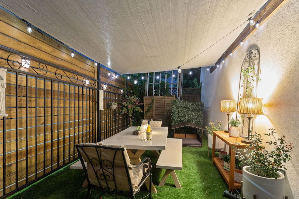 Perfect space to entertain outdoors!