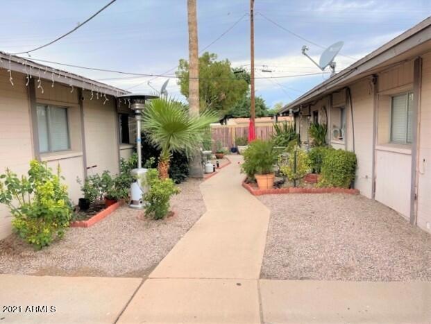 450 454 Courtyard