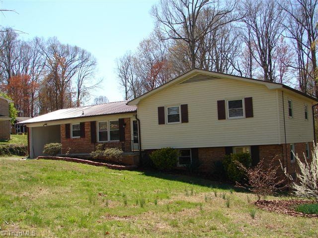 399 Oakgrove Rd, Asheboro, NC 27205 - photo 1