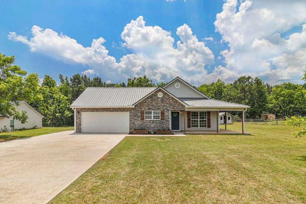 1038 Longview Trail, Griffin, GA 30223 - photo 1