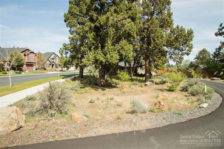 295 Fairfield Dr, Bend, OR 97702 - photo 1