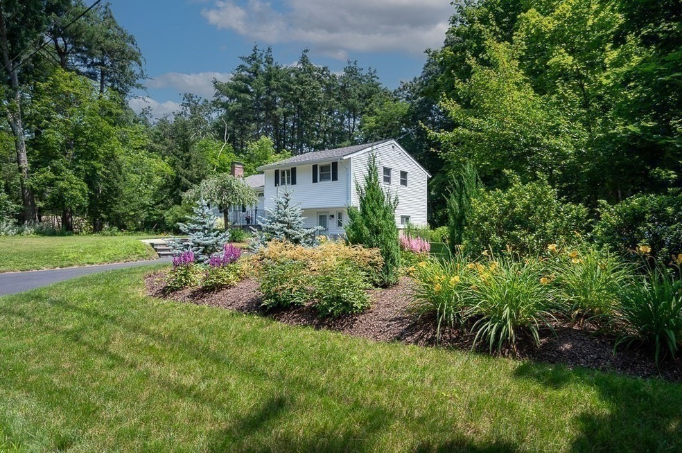 12 Sycamore Rd, Sudbury, MA 01776 - photo 1