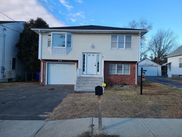 36 Kent Rd, Springfield, MA 01129 - photo 1