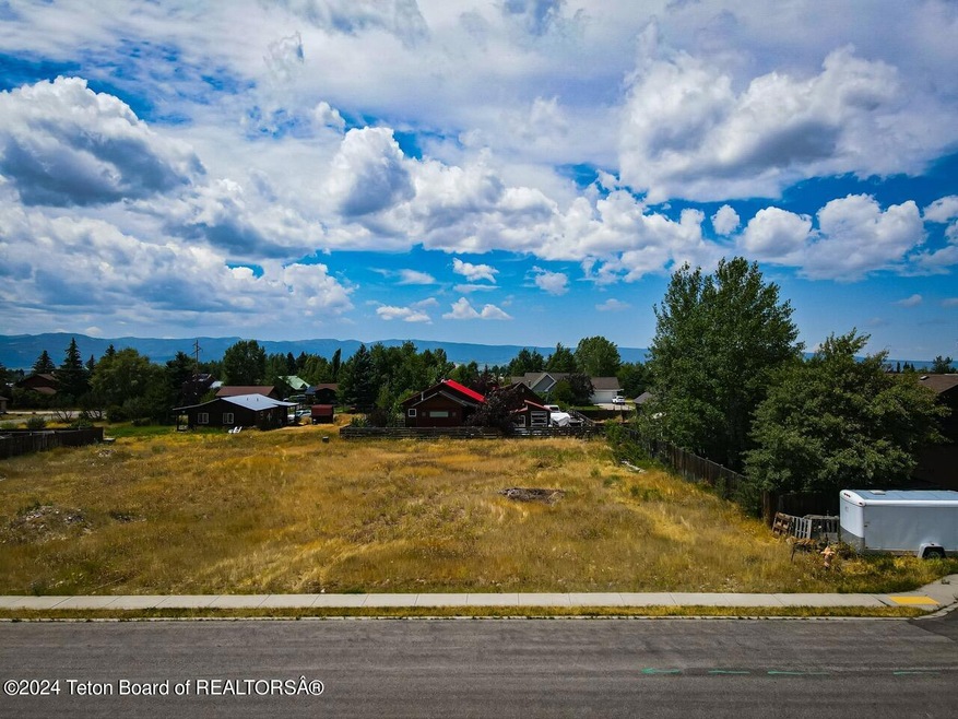 Sold • Co-Listing Agent