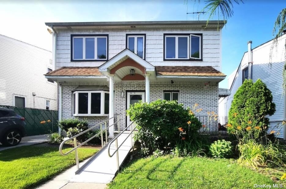 164-10 Metcalf Ave, Flushing, NY 11365 - photo 1