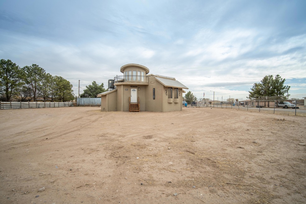 11600 Valle Del Centro Dr, El Paso, TX 79927 - photo 1