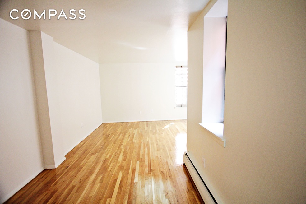 1170 Walton Ave unit 1-A, Bronx, NY 10452 - photo 1