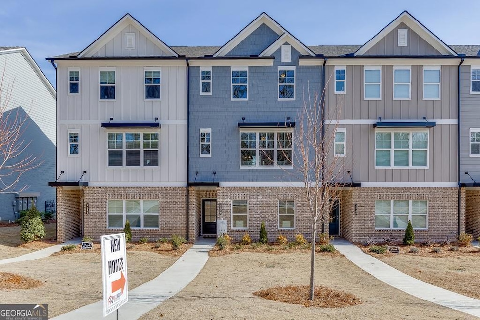 1276 Ainsworth Aly unit Lot 51, Buford, GA 30518 - photo 1