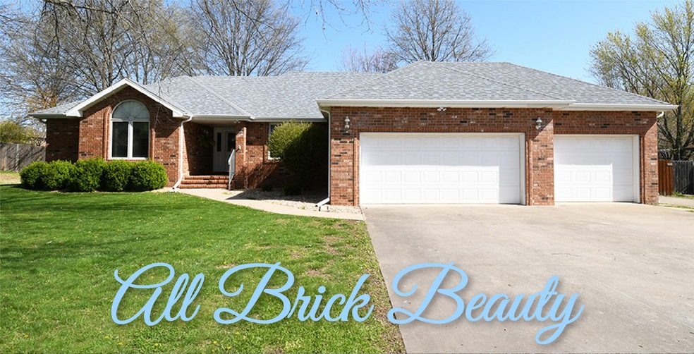 903 Park St, Nixa, MO 65714 - photo 1