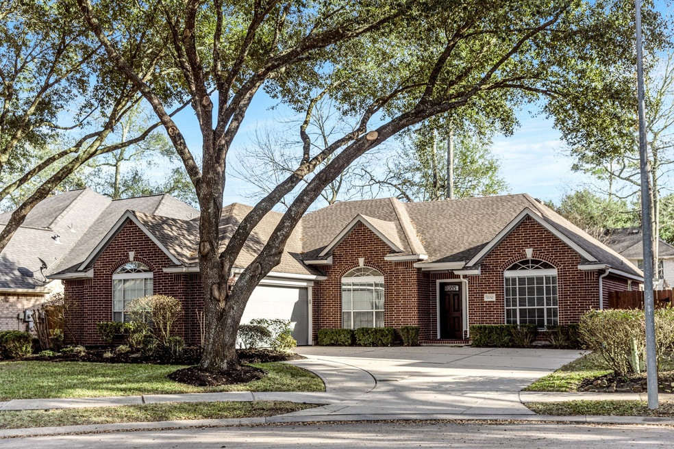 2010 Copperwood Park Ln, Spring, TX 77386 - photo 1