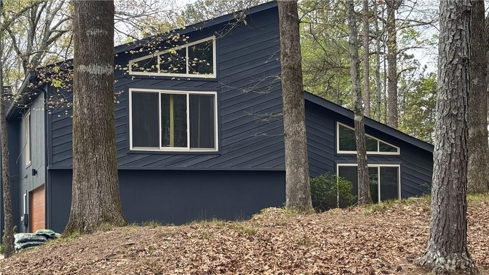 View of side of home