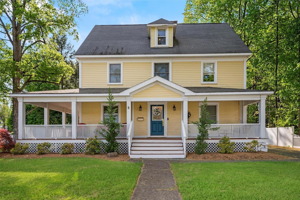 Sold $825,000