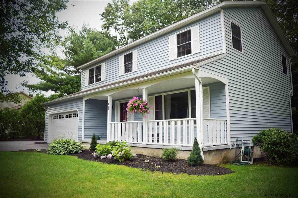 31 Lincoln Ave, Clifton Park, NY 12065 - photo 1