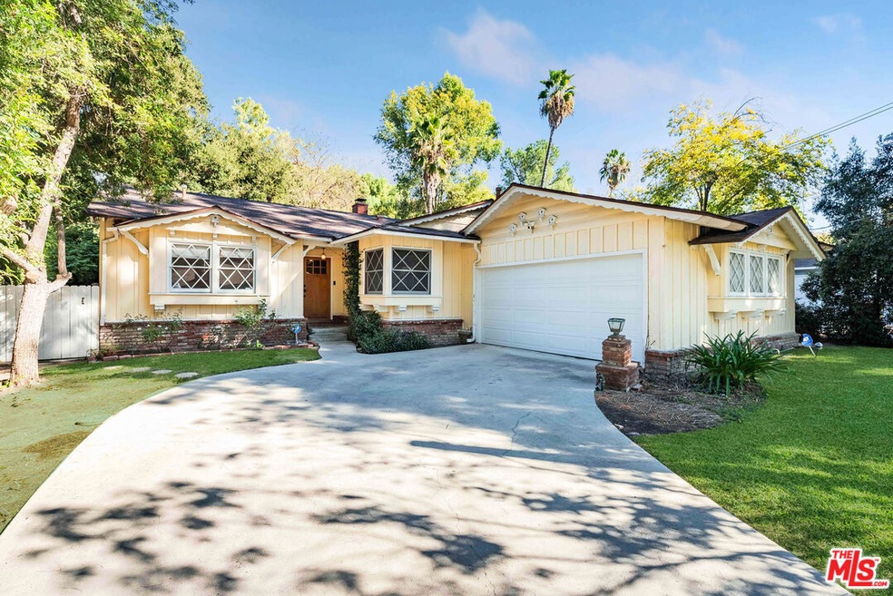 4980 Reforma Rd, Woodland Hills, CA 91364 - photo 1