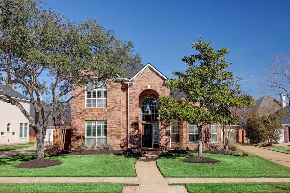 Welcome to 16022 Lockdale Lane!