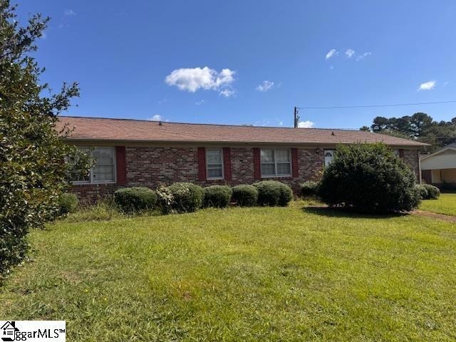 117 Hendrix Dr, Boiling Springs, SC 29316 - photo 1