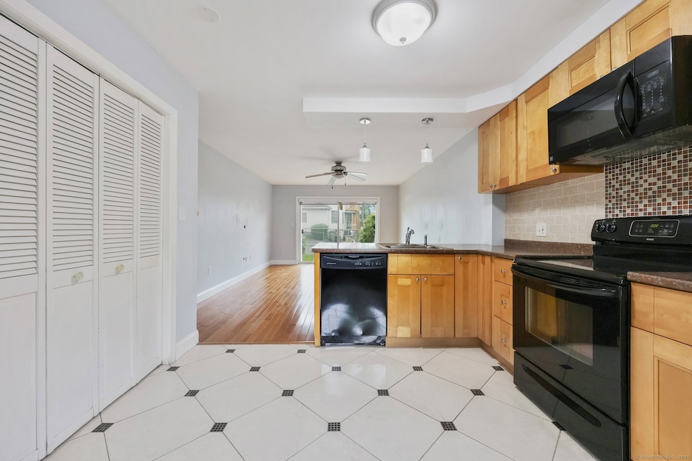 Under Contract $290,000