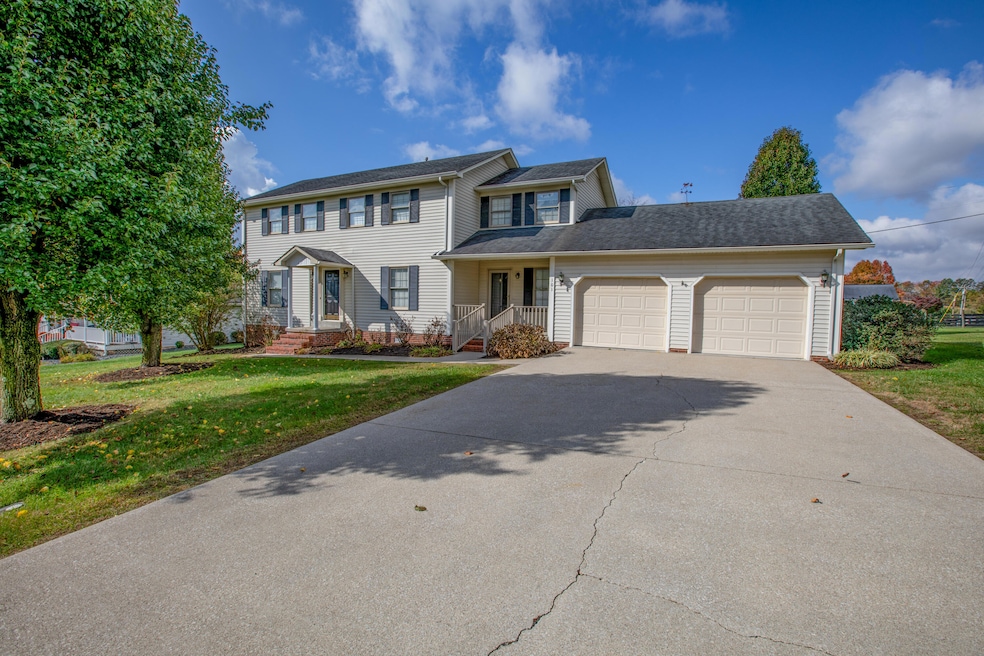 101 Hunters Trace, London, KY 40744 MLS 23020540