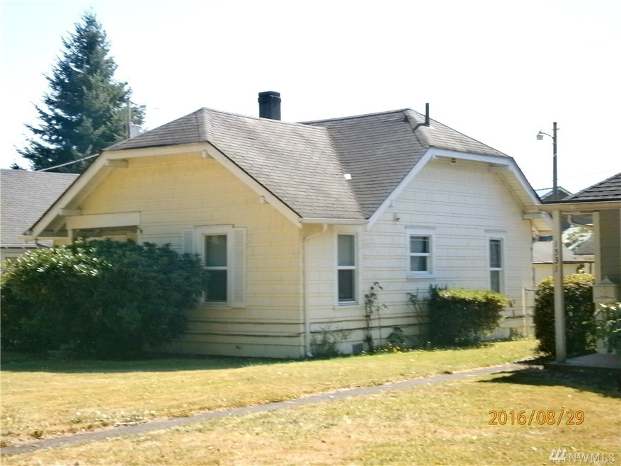 1527 Nichols Blvd, Longview, WA 98632 - photo 1