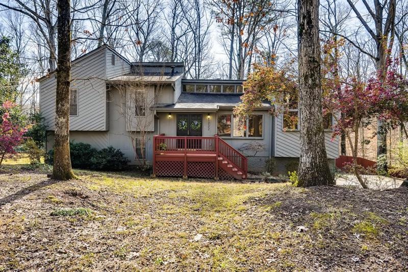 1222 Laurel Cliff Dr SE, Smyrna, GA 30082 - photo 1