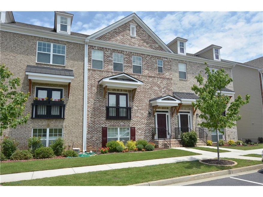 *Excellent Curb Appeal*