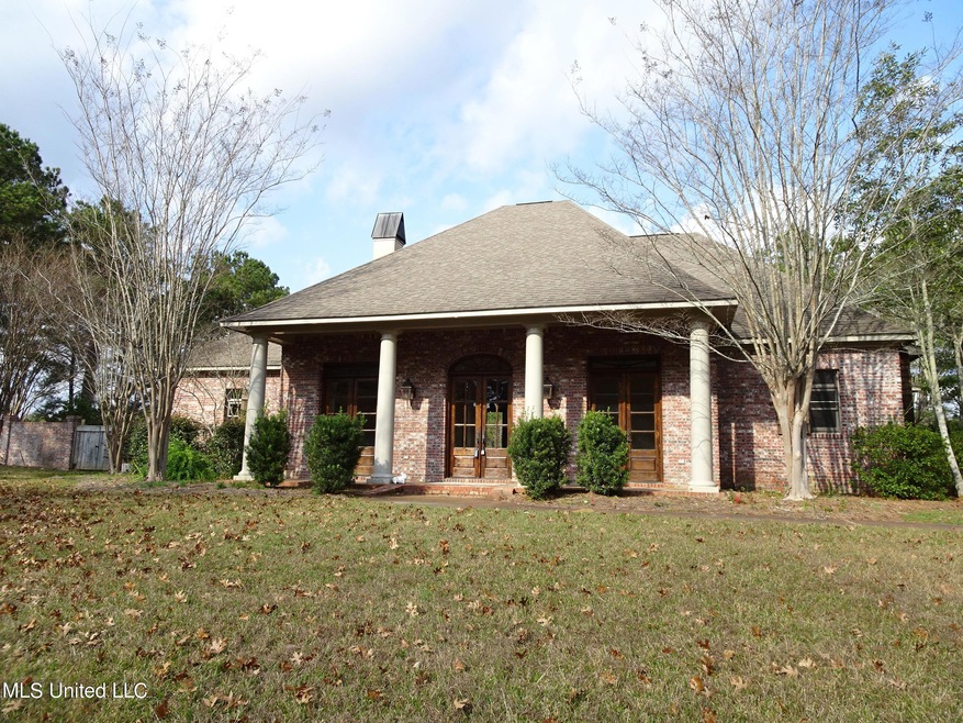 132 Livingston Dr, Madison, MS 39110 - photo 1