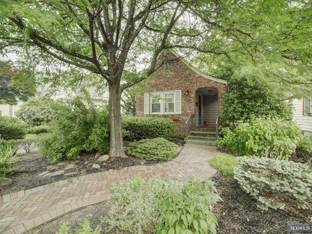 729 Broad St, Bloomfield, NJ 07003 - photo 1