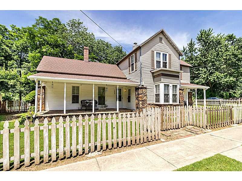 1002 S 3rd St, Rogers, AR 72756 - photo 1