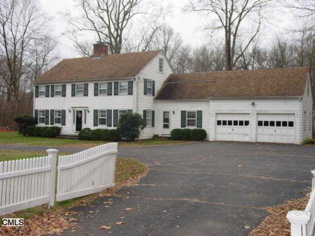 531 Hulls Hwy, Southport, CT 06890 - photo 1