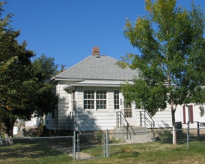 1430 N. Gould Street
