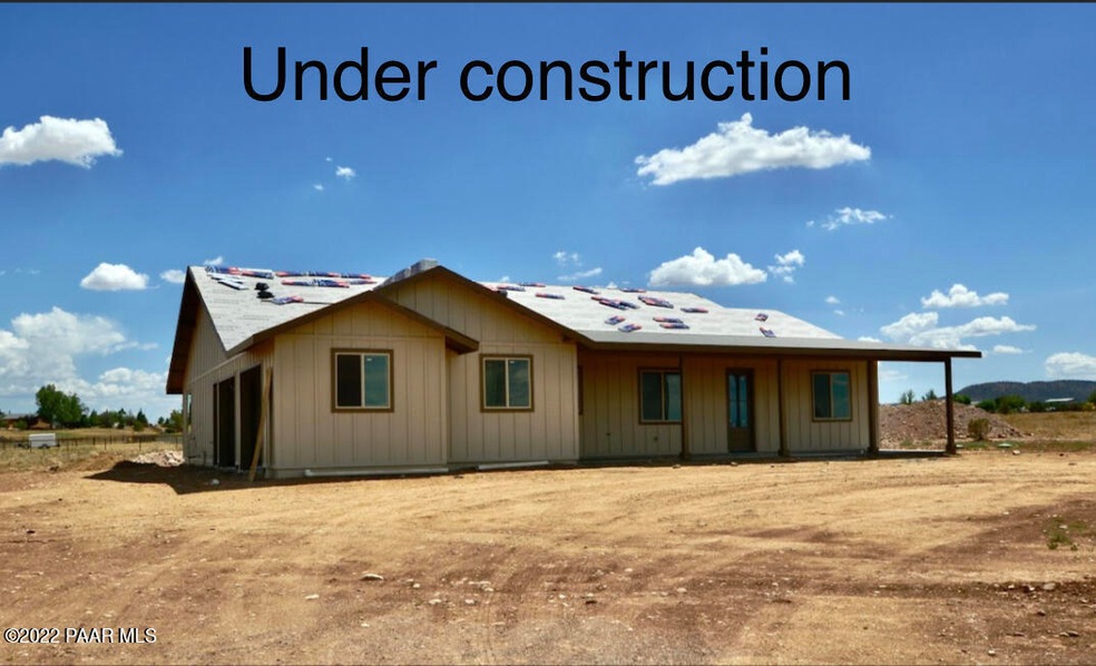 1045 W Gunsite Rd, Paulden, AZ 86334 - photo 1