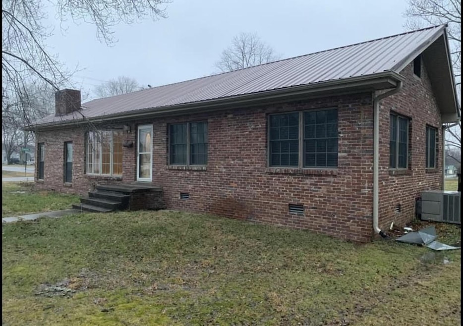 514 Johnson St, Manchester, TN 37355 - photo 1