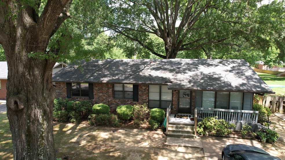 21 Meadowbrook Dr, Conway, AR 72032 - photo 1