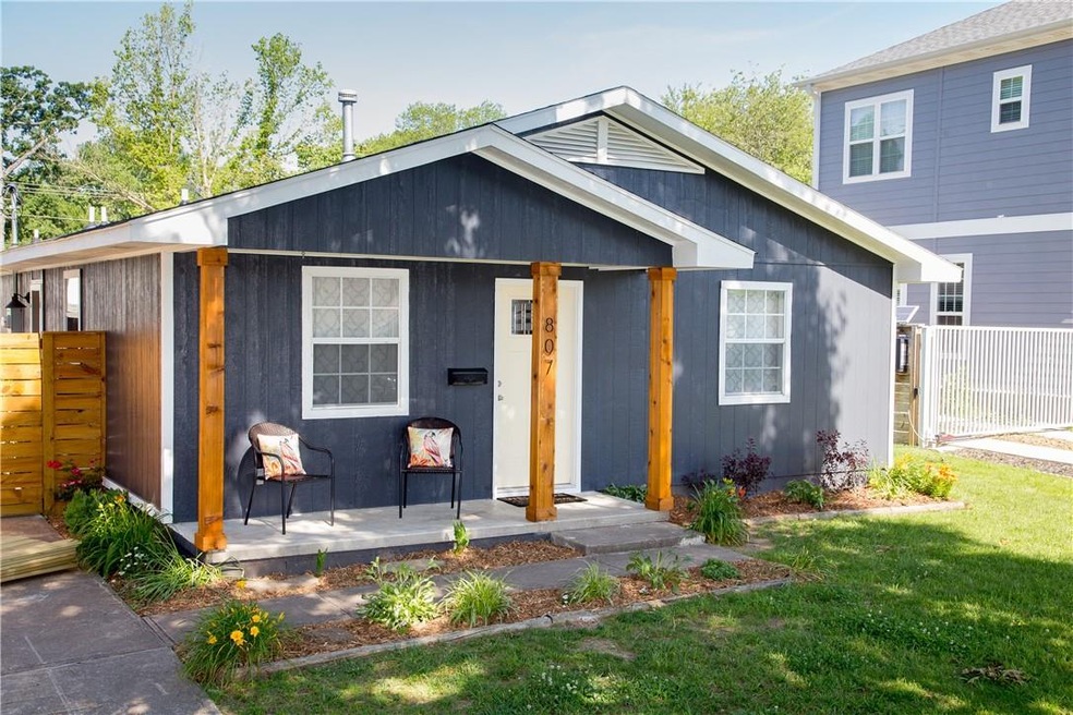 807 N Main St, Bentonville, AR 72712 - photo 1