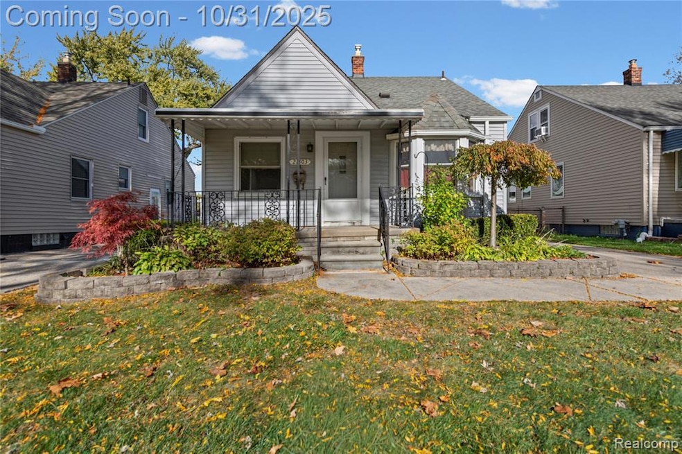 21803 Colony St, Saint Clair Shores, MI 48080 - photo 1