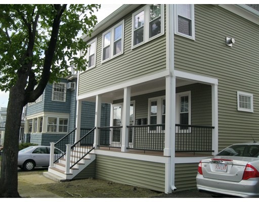 15 Woods Ave unit 1, Somerville, MA 02144 - photo 1