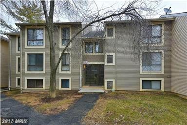 8606 Village Way unit F, Alexandria, VA 22309 - photo 1