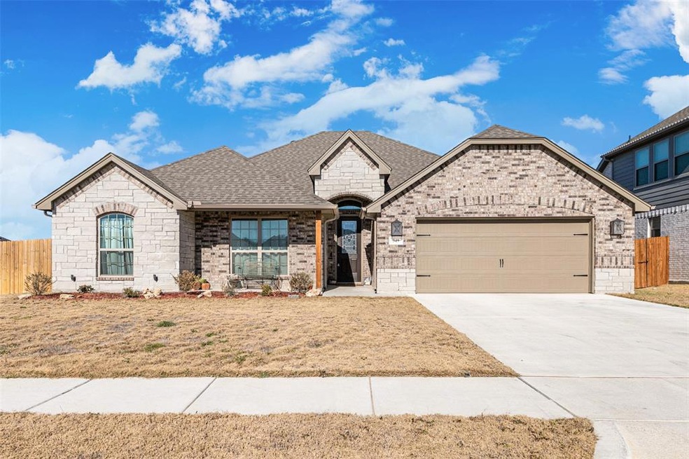 349 Bonita St, Hudson Oaks, TX 76087 - photo 1