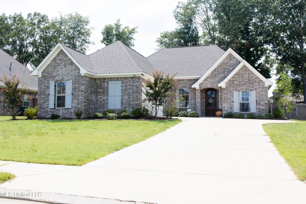 144SweetbriarCircle-6