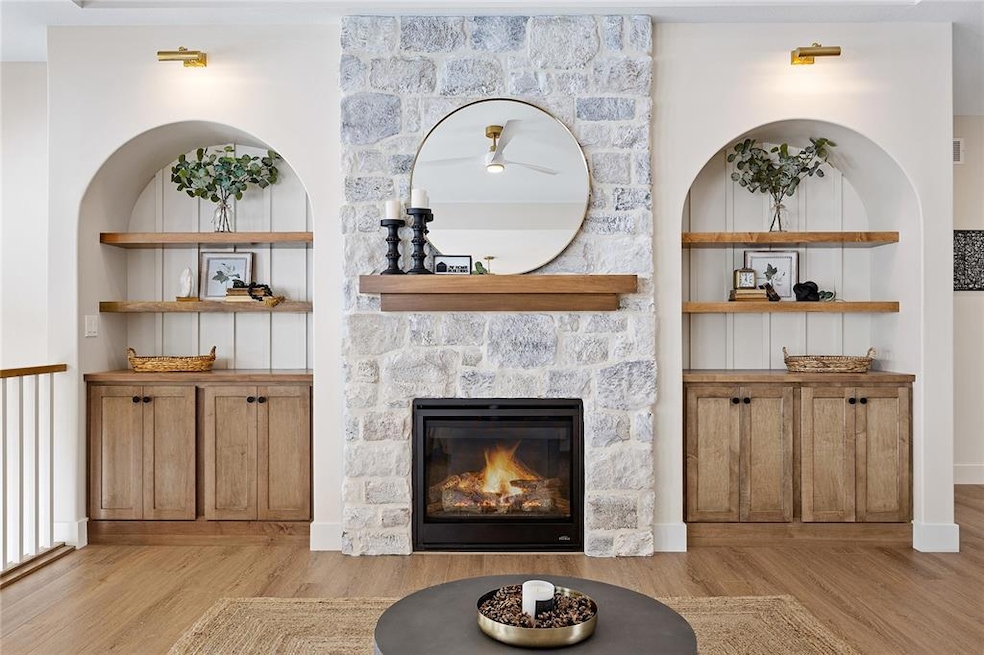 Sold $659,927
