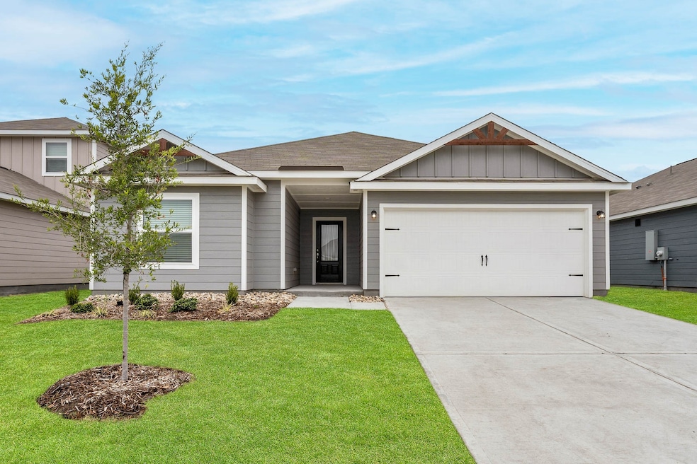 Example of Reed to be built at 4808 Fillmore Dr. Interior finishes may differ than shown in photos. Estimated construction completion is February of 2026.