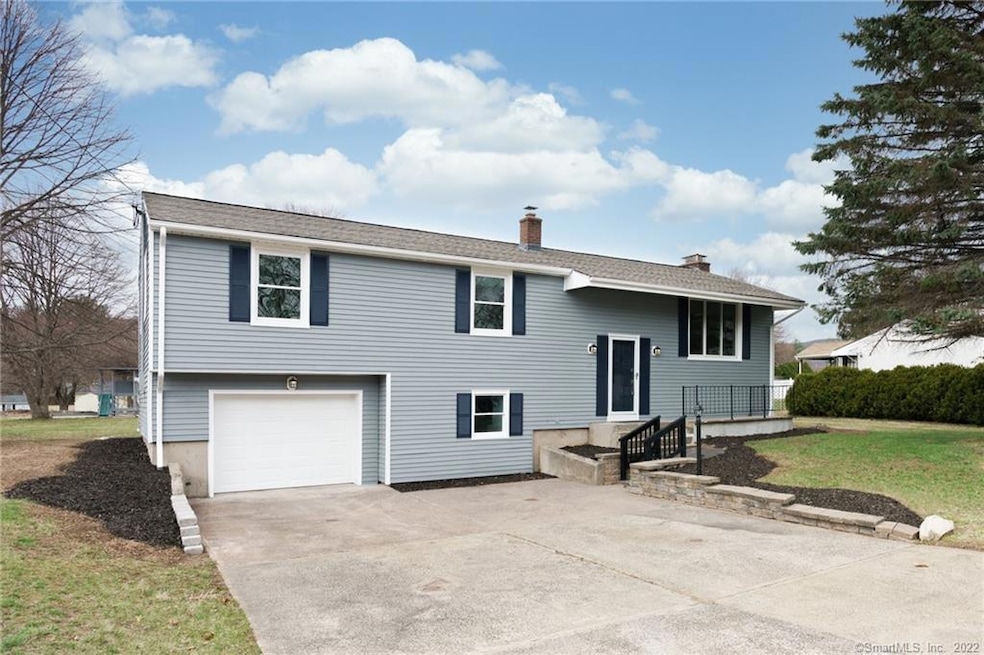 138 Fleetwood Rd, Plantsville, CT 06479 - photo 1