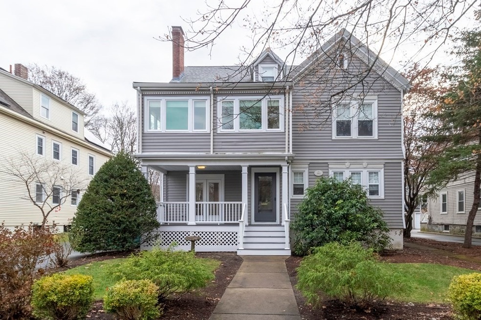 260 Lake Ave unit 2, Newton Highlands, MA 02461 - photo 1