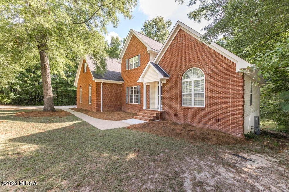 224 Kimmeridge Dr 3