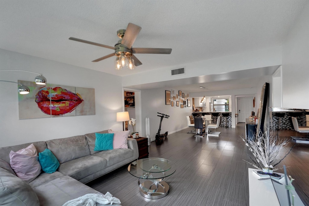 6121 Balboa Cir unit 103, Boca Raton, FL 33433 - photo 1