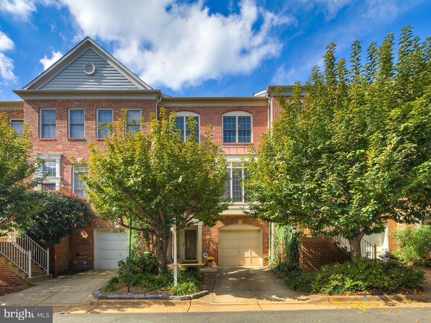 4678 Kell Ln, Alexandria, VA 22311 - photo 1